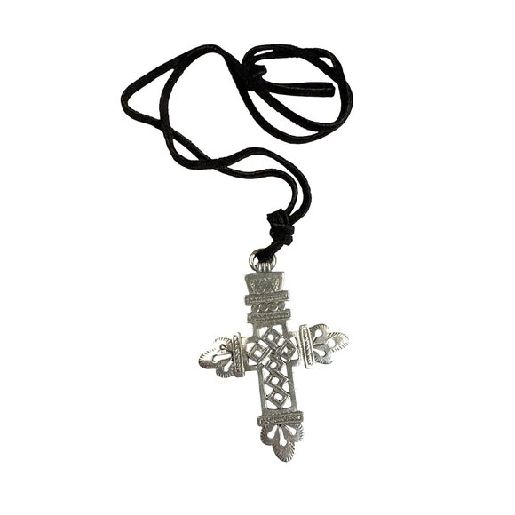 Unbranded Jewelry - Silvertown Cross Necklace Silver Pendant Religious Jewelry Unisex Gift